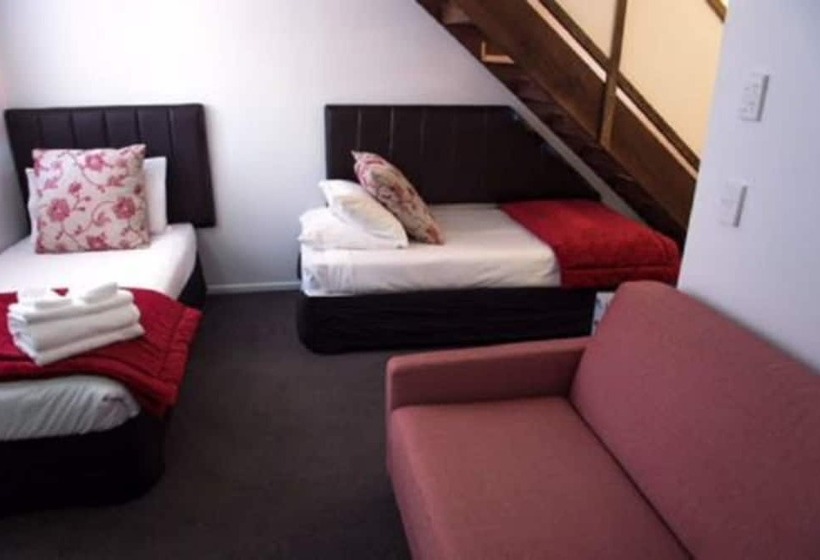 اتاق استاندارد چهار تخته, The Park Hotel Ruapehu