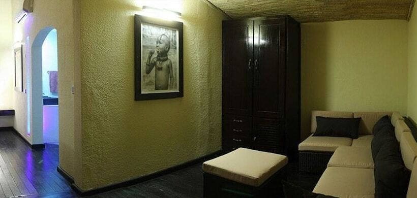 سوییت, The Rhino Resort Hotel & Spa