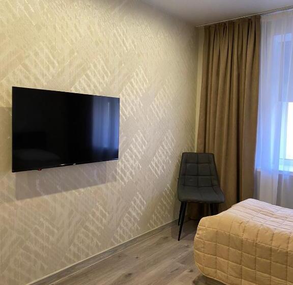 اتاق استاندارد با سرویس بهداشتی مشترک, Prestige Apartments Berezinka