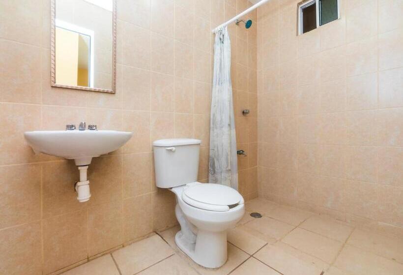 اتاق استاندارد با بالکن, Zaragoza, San Juan De Los Lagos