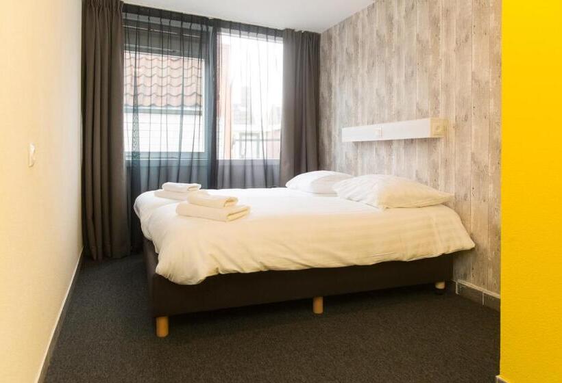 Chambre Basic, Beach Hotel Katwijk