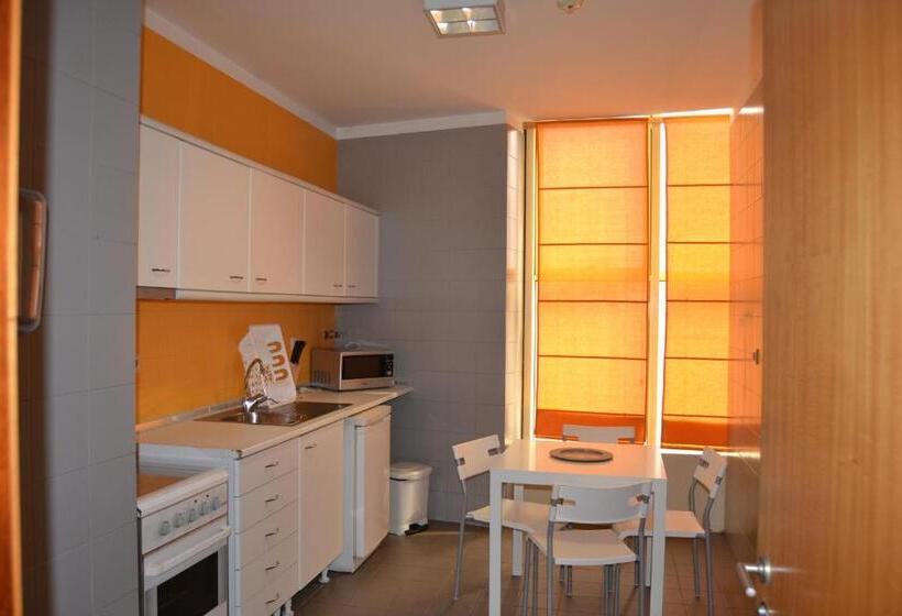 1 Bedroom Apartment, Hi Porto  Pousada De Juventude