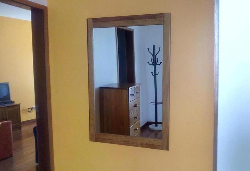 1 Bedroom Apartment, Hi Porto  Pousada De Juventude