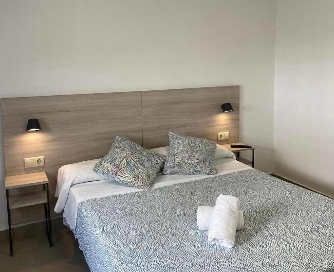 اتاق استاندارد, Room00 Valencia Hostel