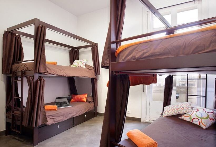 Bed in Shared Room, Hip Karma Hostel