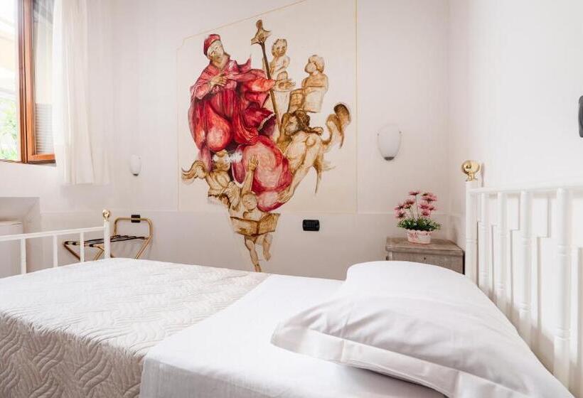 اتاق لوکس یک تخته, Hostel Archi Rossi