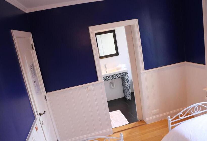اتاق استاندارد, Hostel Lybeer