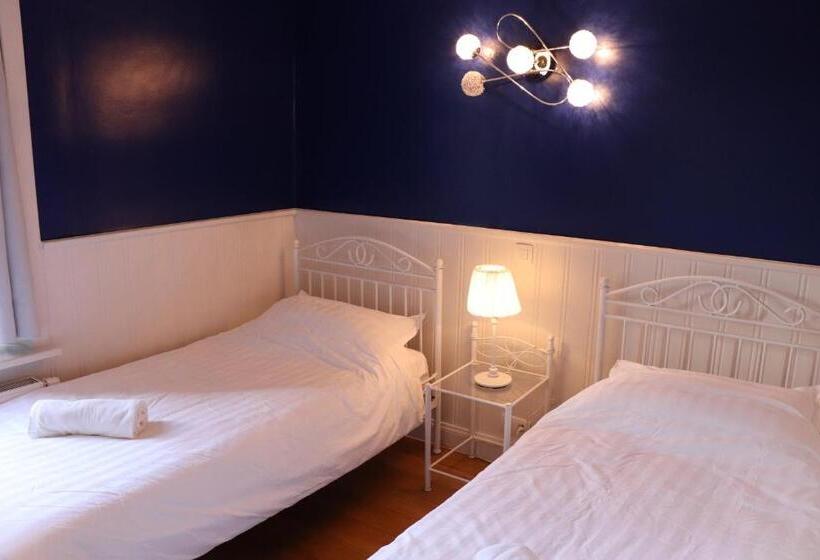 اتاق استاندارد, Hostel Lybeer