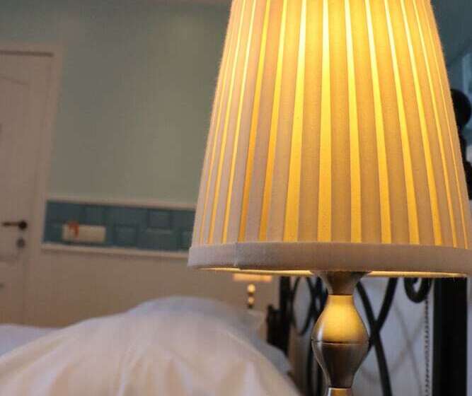 اتاق استاندارد, Hostel Lybeer