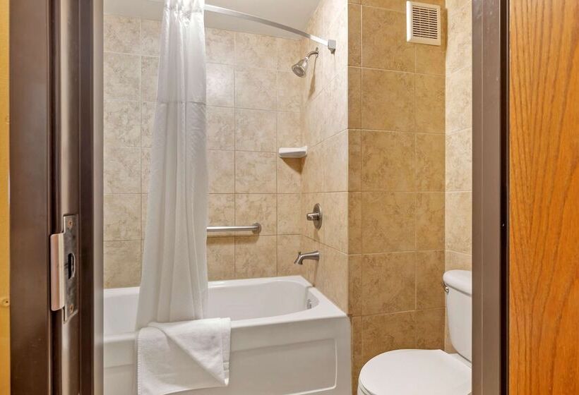 سوییت, Best Western Plus Swiss Chalet Hotel & Suites