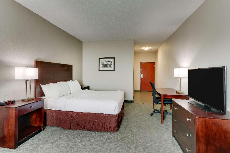 سوییت, Best Western Plus University Inn & Suites