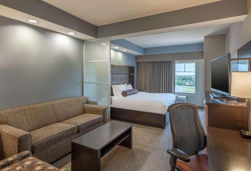 سوئیت برای معلولان, Best Western Premier Bryan College Station