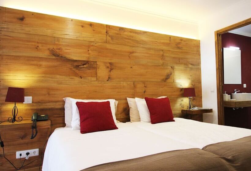 استودیوی استاندارد, Guesthouse Vila Lusitania