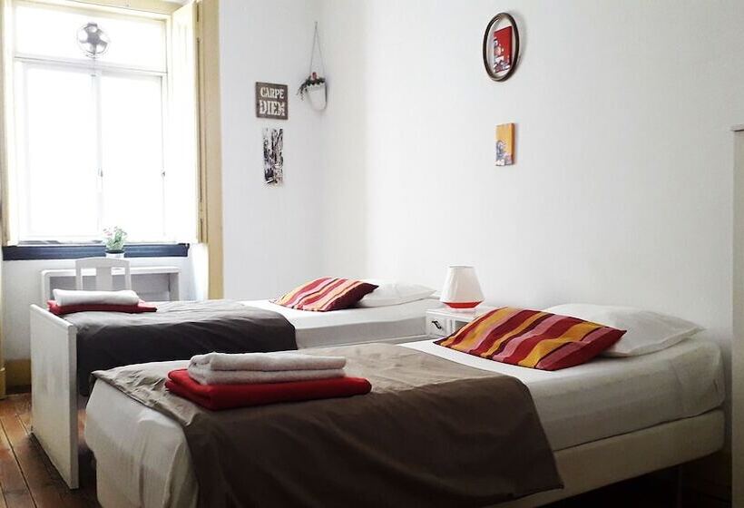 اتاق استاندارد با سرویس بهداشتی مشترک, Refuge In Santa Marta Hostel