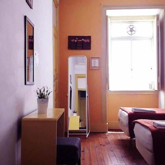 اتاق خانوادگی با سرویس بهداشتی مشترک, Refuge In Santa Marta Hostel