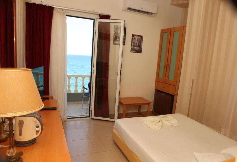 اتاق استاندارد, Mantas Seaside Boutique