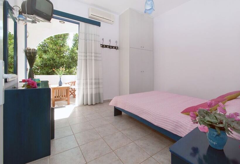 استودیو استاندارد با چشم‌انداز باغ, Maistrali Apartments