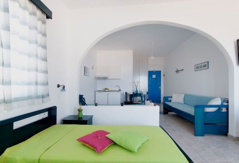 استودیوی استاندارد با چشم‌انداز دریا, Maistrali Apartments