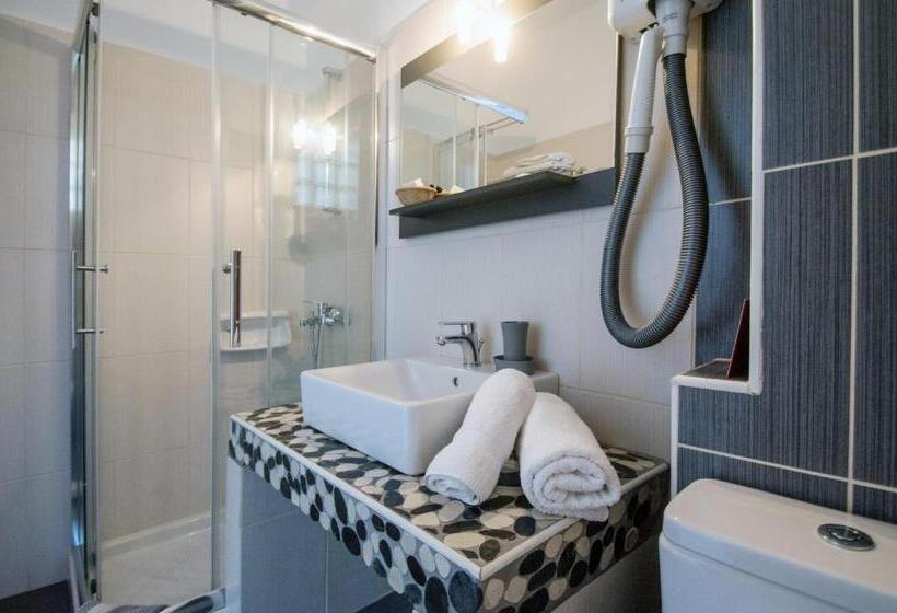 استودیوی استاندارد با چشم‌انداز دریا, Maistrali Apartments