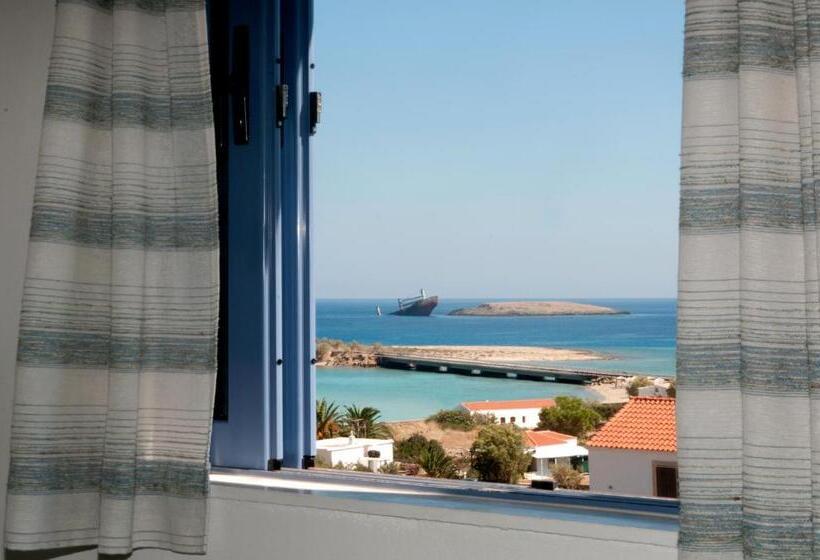 استودیوی استاندارد با چشم‌انداز دریا, Maistrali Apartments