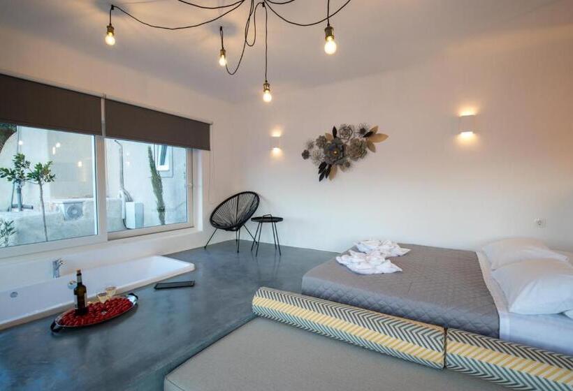 سوئیت جونیور با تراس, Nectarios Villa   Studios & Suites Adults Only