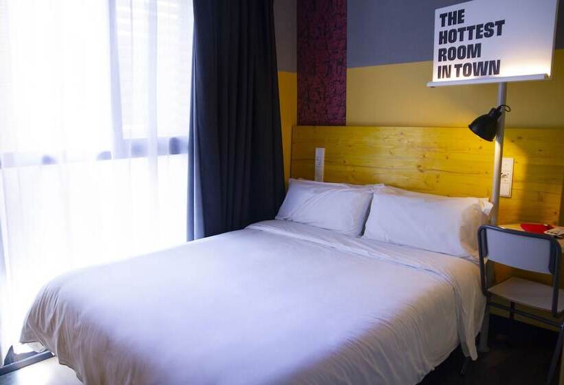 اتاق استاندارد, Room00 Valencia Hostel