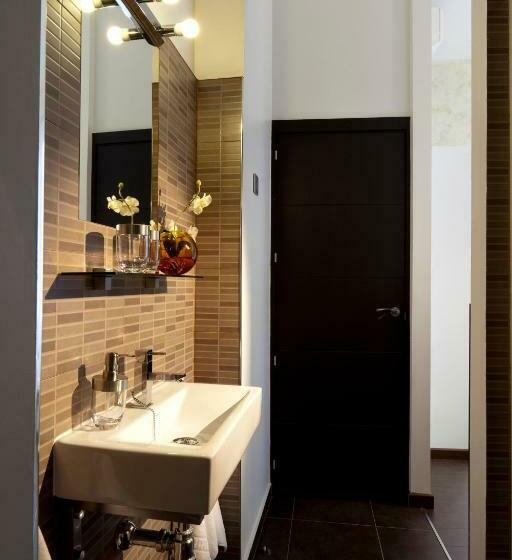 اتاق استاندارد یک نفره, Thc Latina Hostel