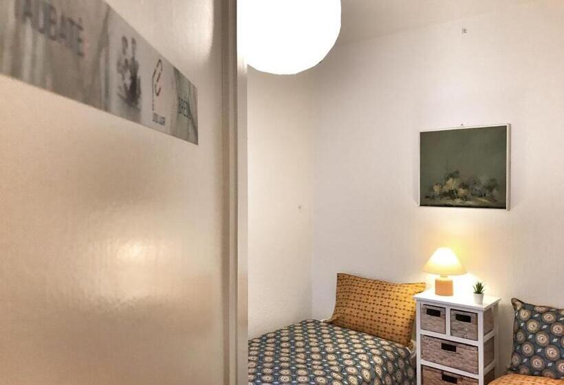اتاق اکونومی, Lindo Lugar   Just A 7 Minute Walk From The Airport