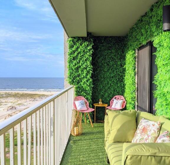آپارتمان 1 خوابه با چشم‌انداز دریا, My Beach Retreat By Nick