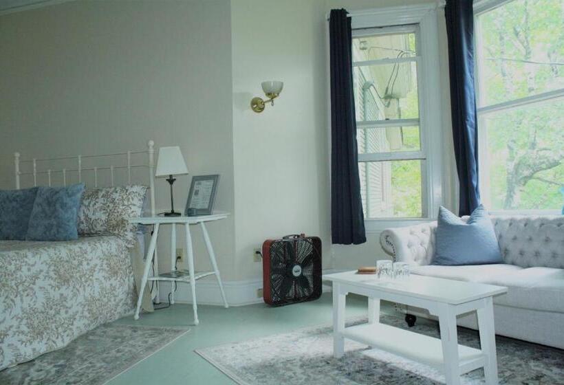 اتاق لوکس, Franklin Manor Bed And Breakfast