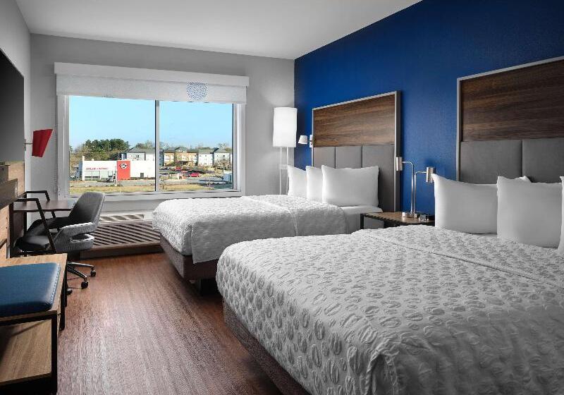 اتاق استاندارد با تخت دو نفره بزرگ, Tru By Hilton Tupelo