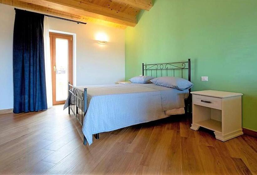 1 Bedroom Penthouse Apartment, Il Mascherone