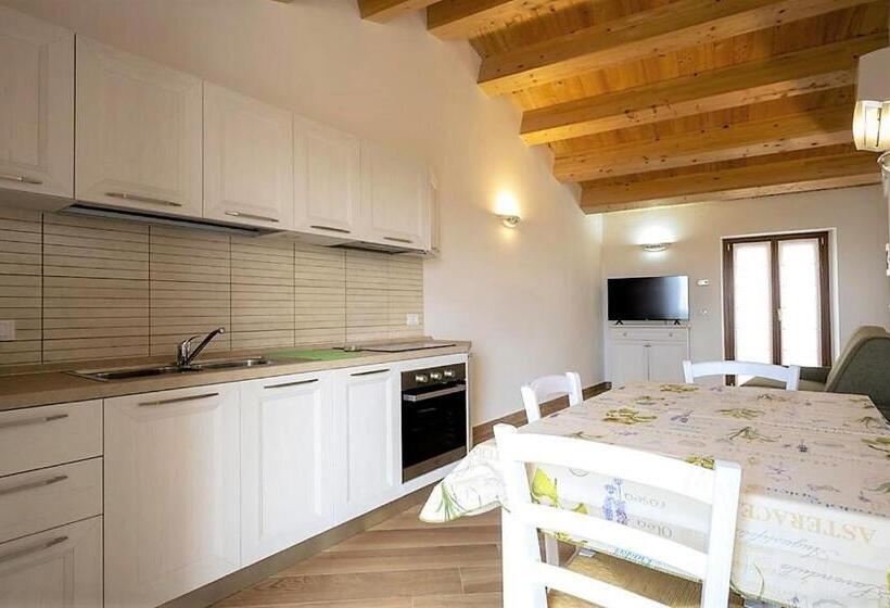 1 Bedroom Penthouse Apartment, Il Mascherone