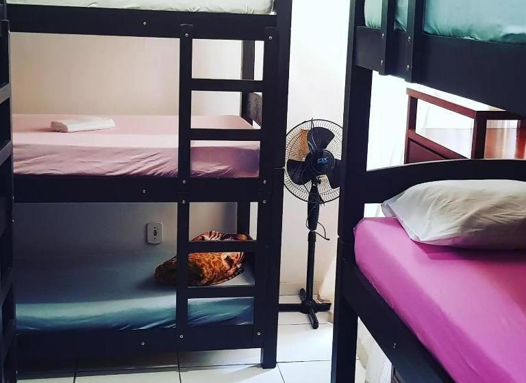 تختخواب در اتاق مشترک, Hostel Taberna Hospedagem Café E Arte