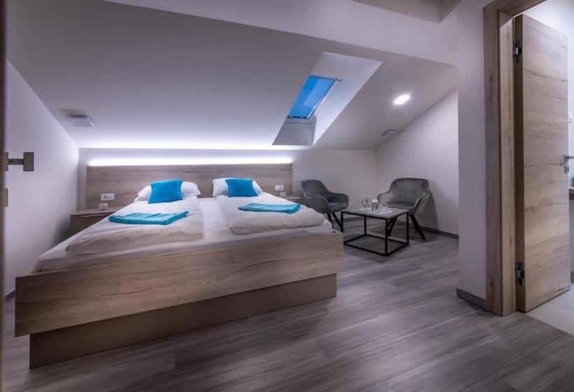 اتاق استاندارد, Rooms S Center