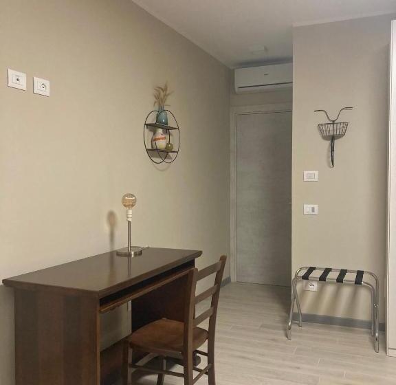 اتاق استاندارد, Il Cortile Di Greta