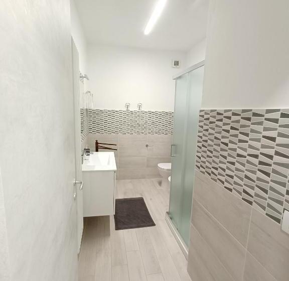 اتاق استاندارد سه نفره, Il Cortile Di Greta