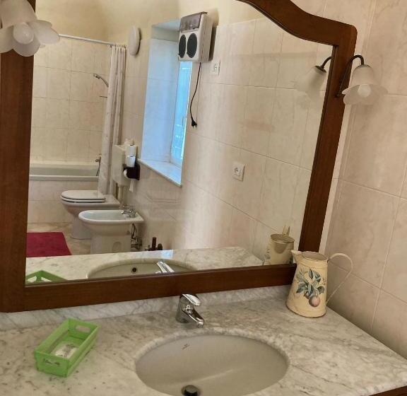اتاق استاندارد, Il Cortile Di Greta