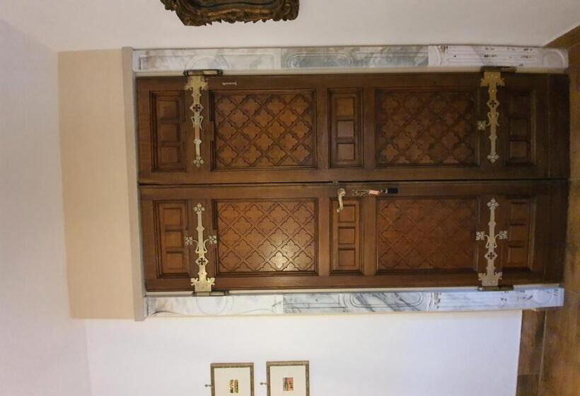 اتاق استاندارد یک نفره, Il Palazzo Delle Rondini