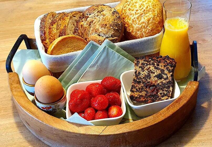 اتاق لوکس یک تخته, Zee&meer