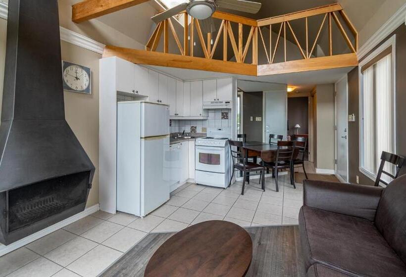 آپارتمان 1 خوابه, Condo Climatisé Près Du Mont Sainte Anne Avec Parc Aquatique, Piscine, Spa, Gym, Arcades Et Billard