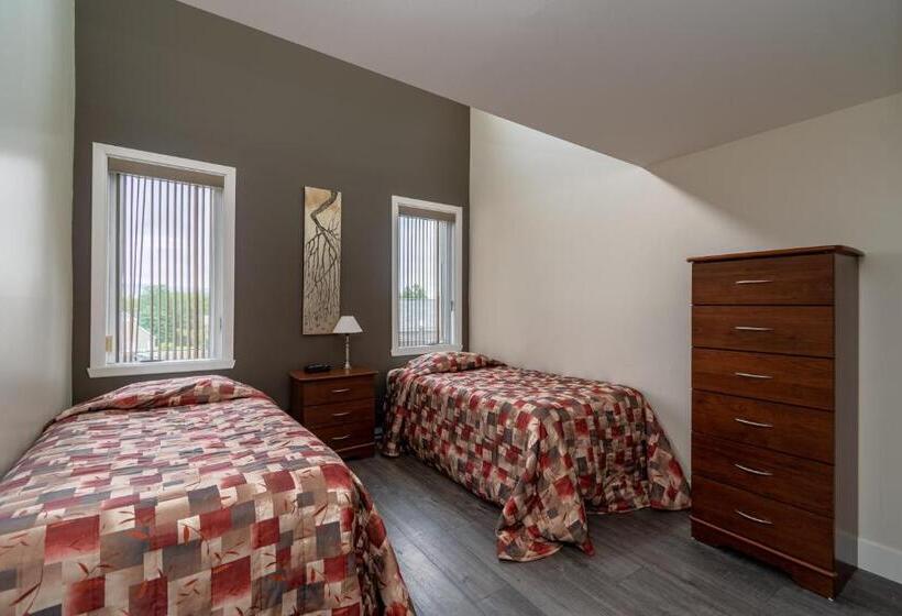 آپارتمان 2 خوابه, Condo Climatisé Près Du Mont Sainte Anne Avec Parc Aquatique, Piscine, Spa, Gym, Arcades Et Billard