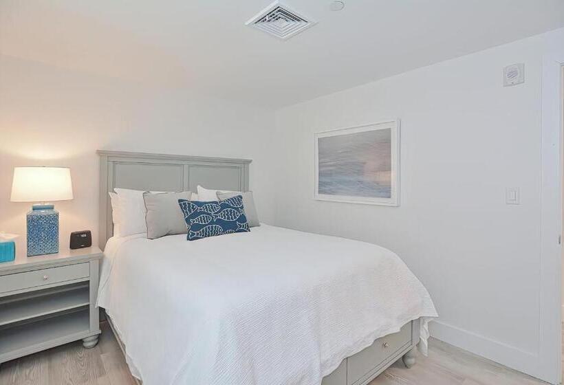 高级套房带海景, Harbourtown Suites On Plymouth Harbor