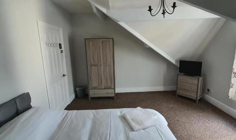 اتاق استاندارد, Apartment In Central Doncaster