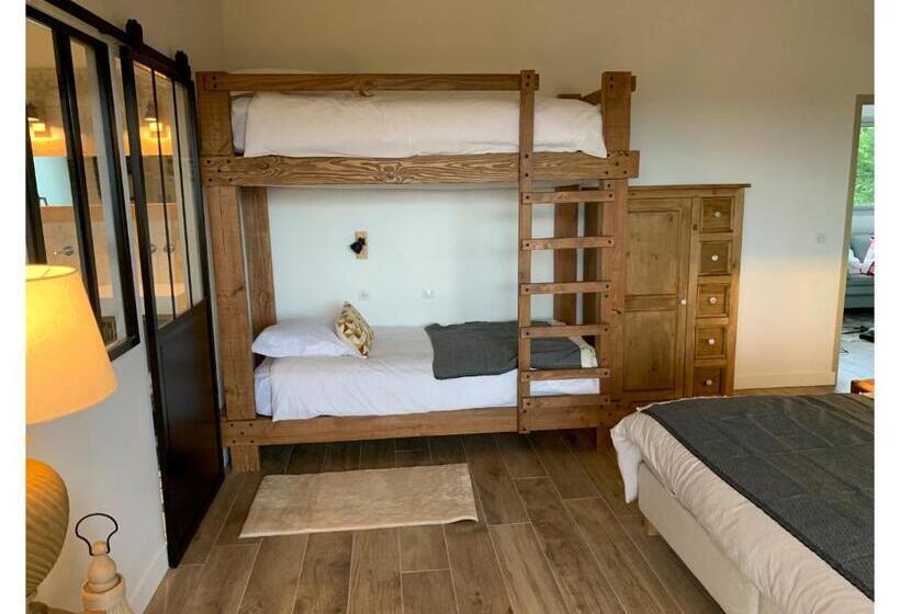 اتاق لوکس با چشم‌انداز, Maison D Hôtes De Charme Le Clos De La Fontaine Piscine & Spa