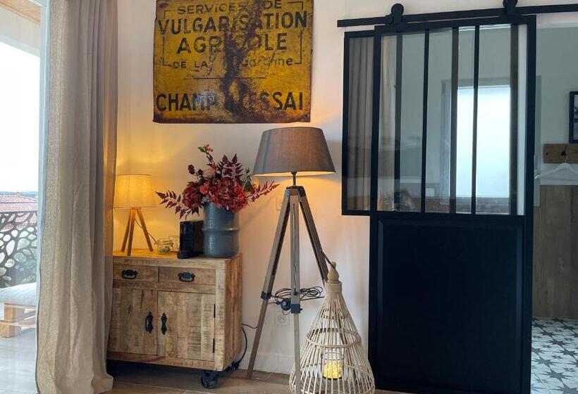اتاق لوکس با چشم‌انداز, Maison D Hôtes De Charme Le Clos De La Fontaine Piscine & Spa