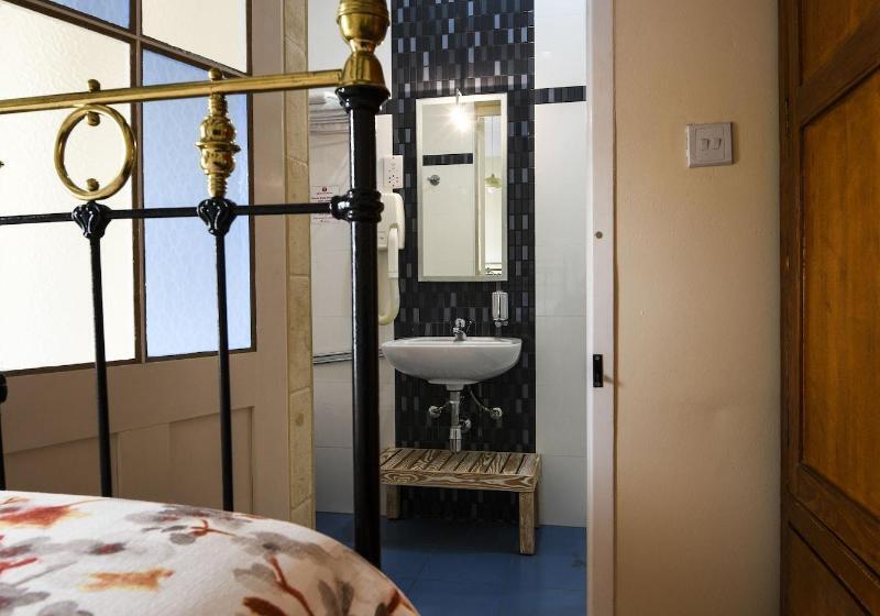 اتاق استاندارد یک نفره, Maria Giovanna Guest House