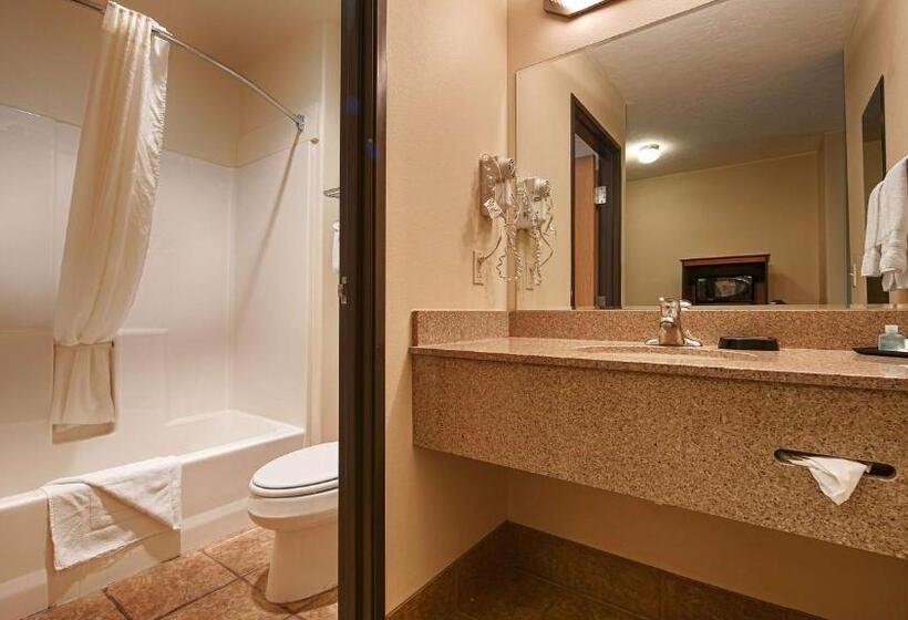 سوییت, Best Western Plus Eagleridge Inn & Suites