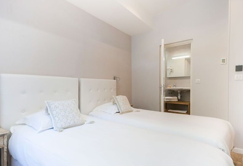 Chambre Standard, Central