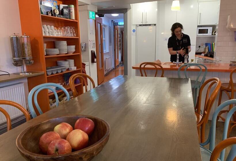 تختخواب در اتاق مشترک, Galway City Hostel   Solo Traveller Hostel